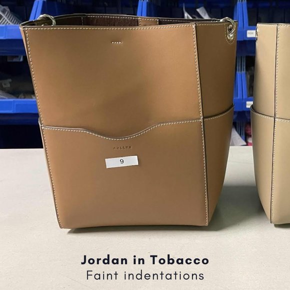 🤩 AALLYN Scratch & Dent Bag Sale (Part 1) - Picture 13 of 13